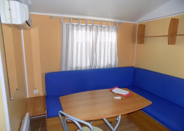 Bungalows Land'Shause Holiday park 2*