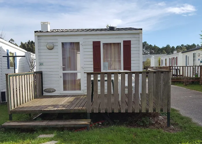 Holiday park Bungalows Land'Shause 2*