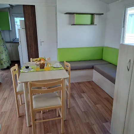 Land's Hause Pataias