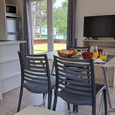 Land'shause Prázdninový areál Pataias