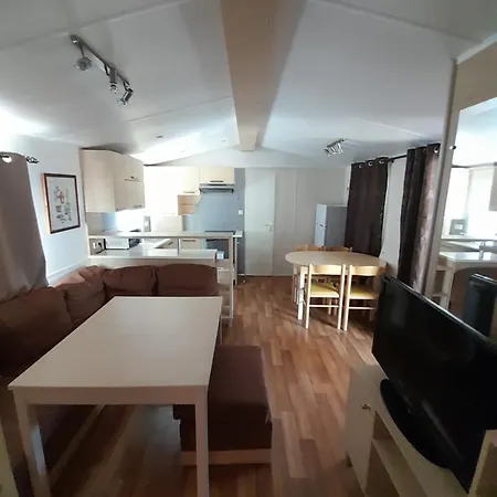 Land's Hause