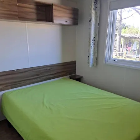 Land'shause Prázdninový areál 2*