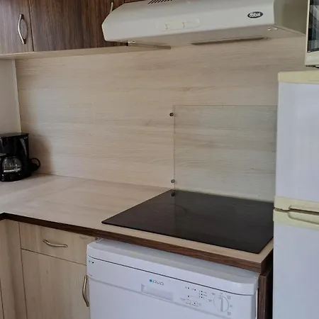 Land's Hause