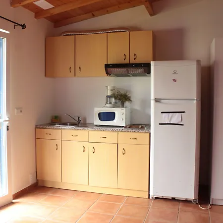 Land'shause Vakantiepark Pataias