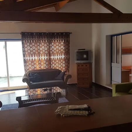 Land'shause 2* Pataias