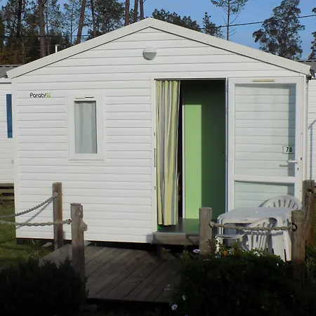 Land'shause Vakantiepark Pataias