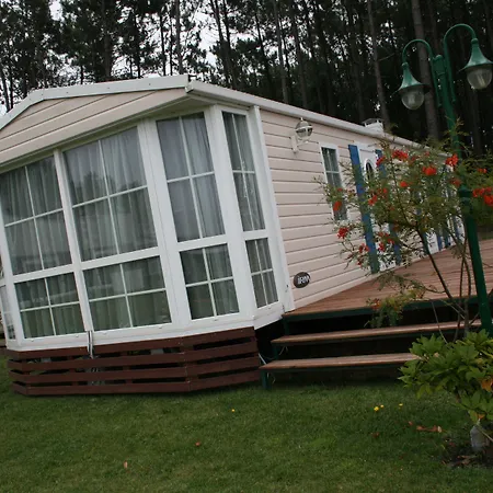 Land'shause Vakantiepark Pataias