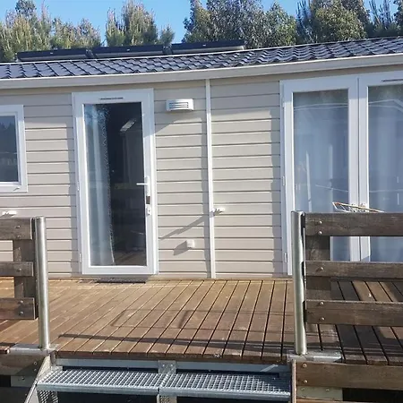 Land'shause 2* Pataias